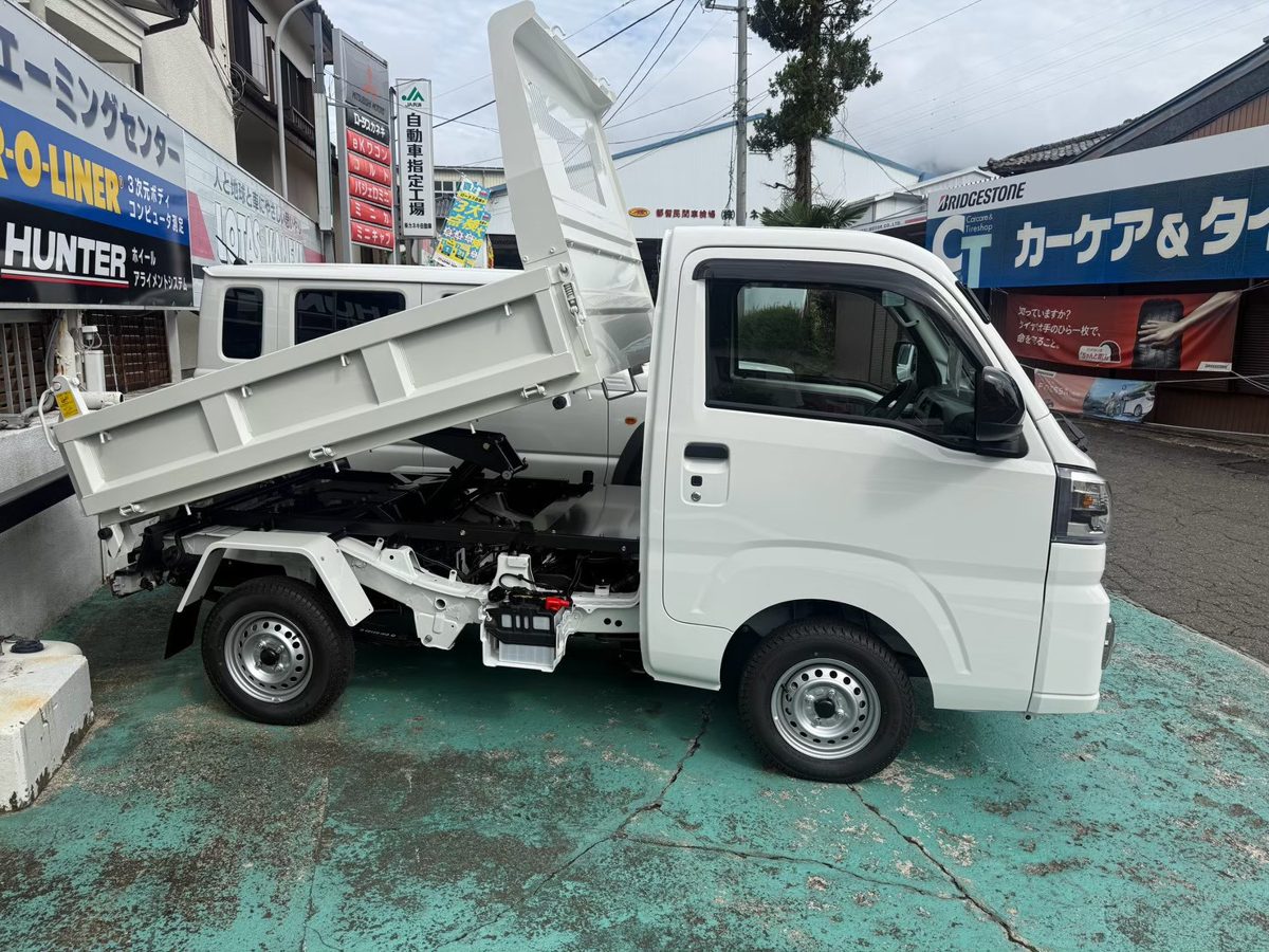 ダイハツ ハイゼット ダンプ 荷台アップ